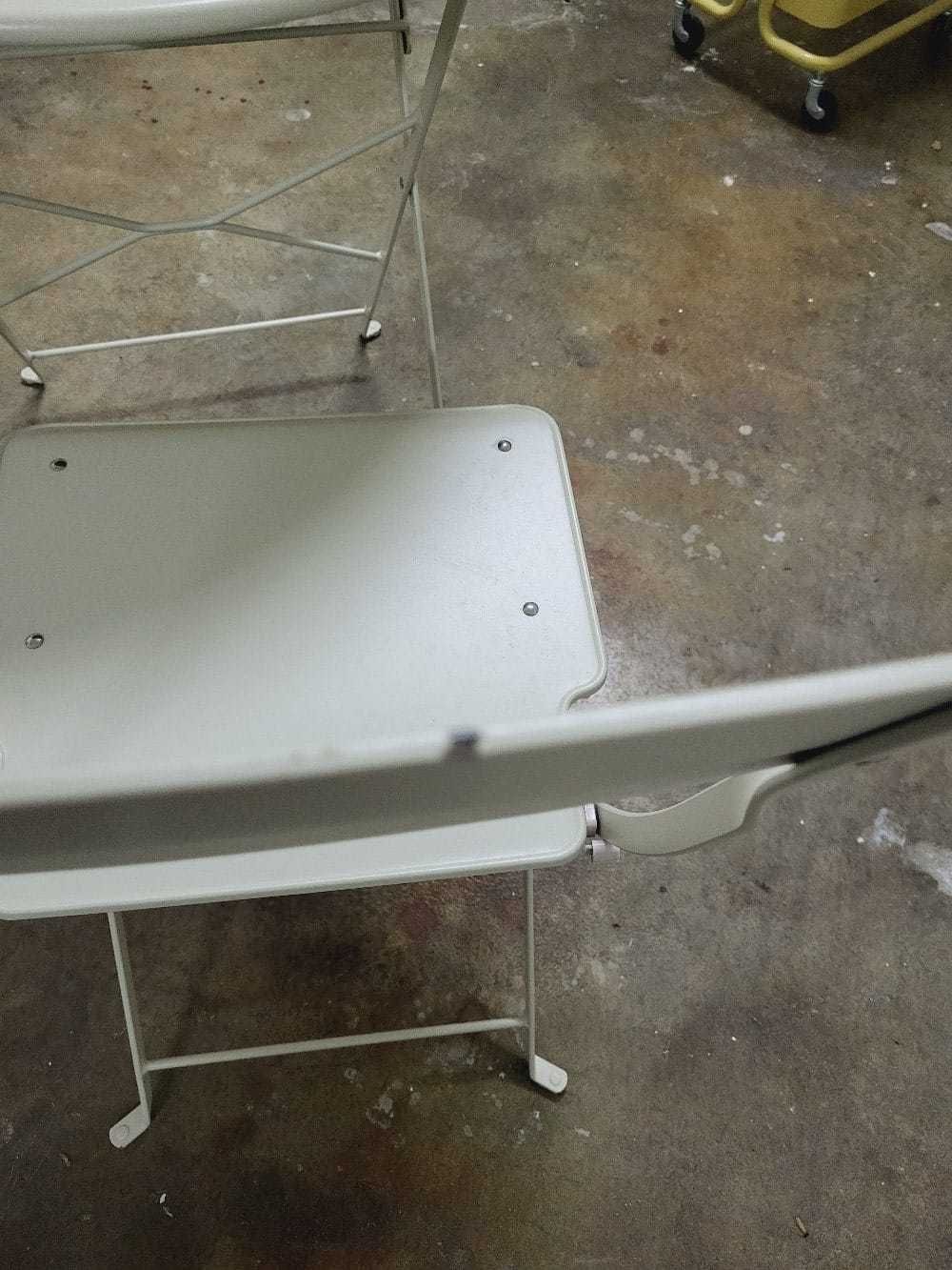 Mesa e 2 cadeiras de Jardim (Ikea)