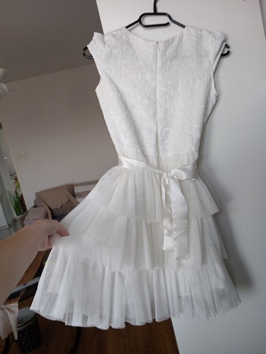 Piękna sukienka na komunię