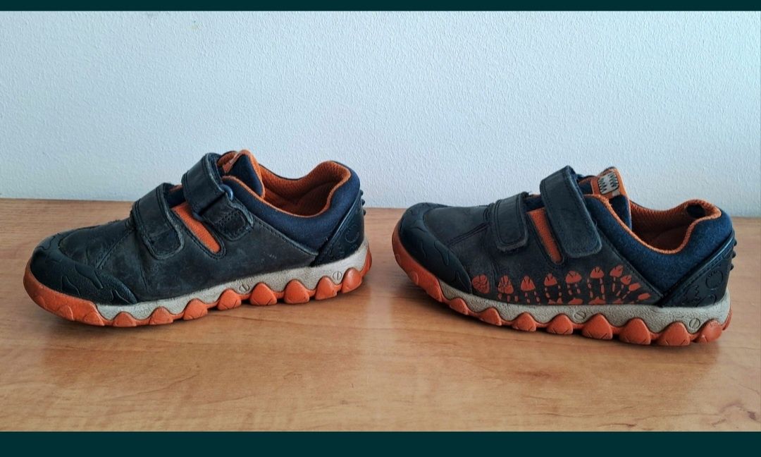 Buty skórzane chłopięce clarks rozmiar 28