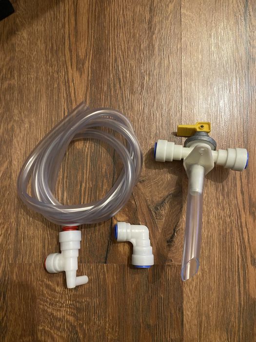 Zestaw Podłączeniowy Wody do Bojlera TRUMA JG