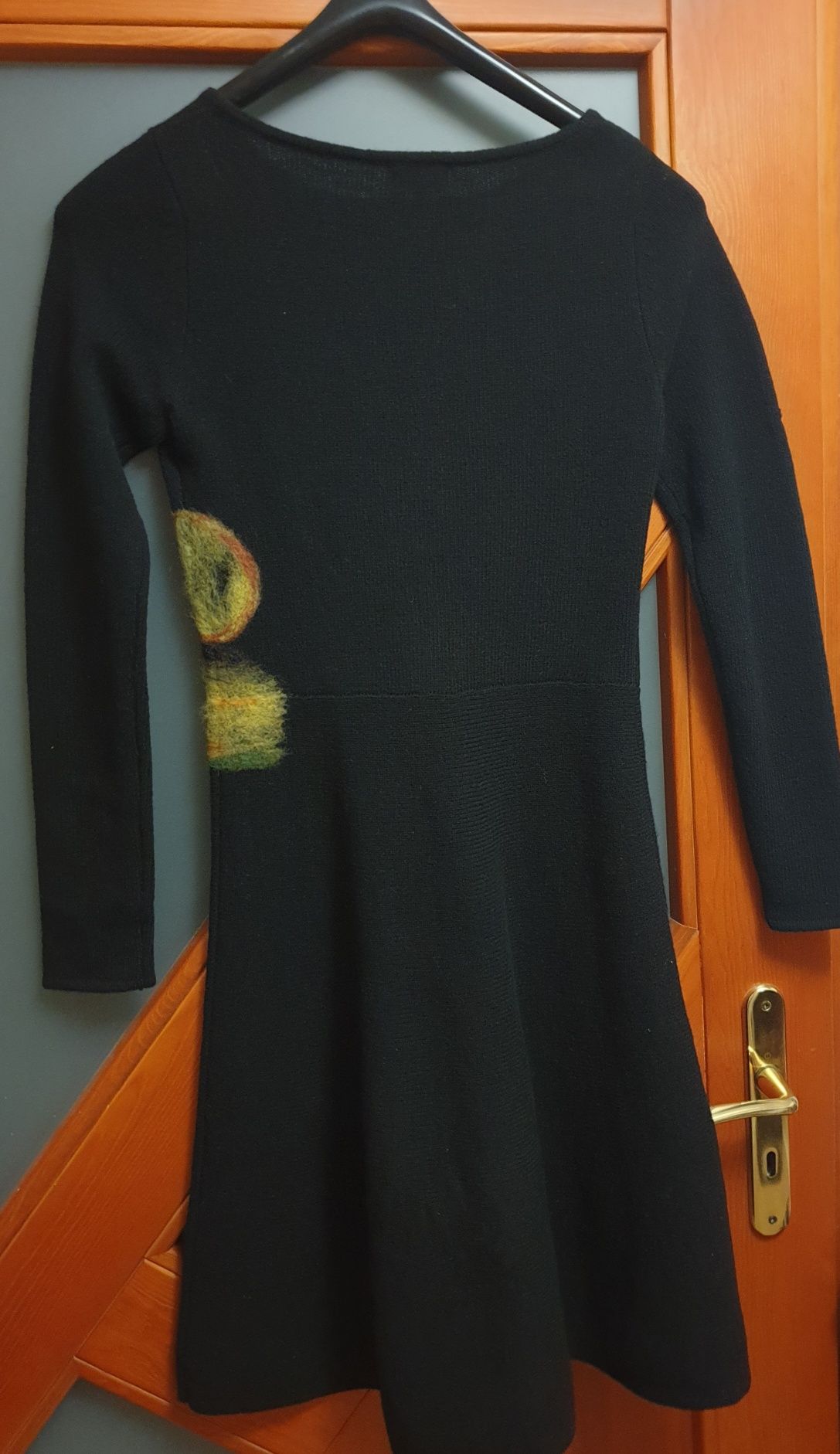 Sukienka Solar sweterkowa