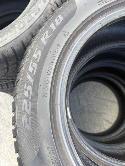 Шини Б/У 225/55 R18 Pirelli