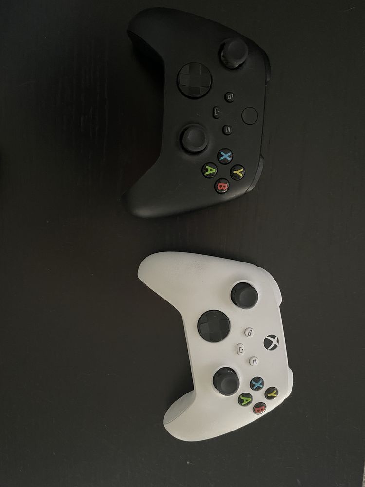 Xbox serie X + caixa + 2 comandos
