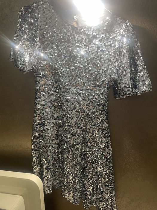 Платье на девочку