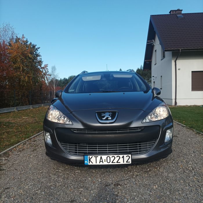 Peugeot 308 kombi 1.6b 120KM