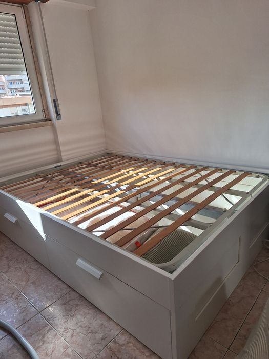 Cama ikea Brimnes 1,40 x 2,00