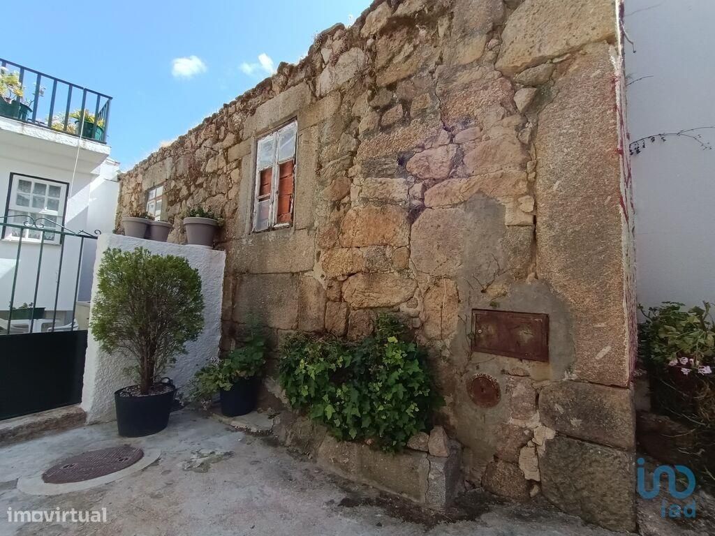 Casa em Gouveia de 177,00 m2
