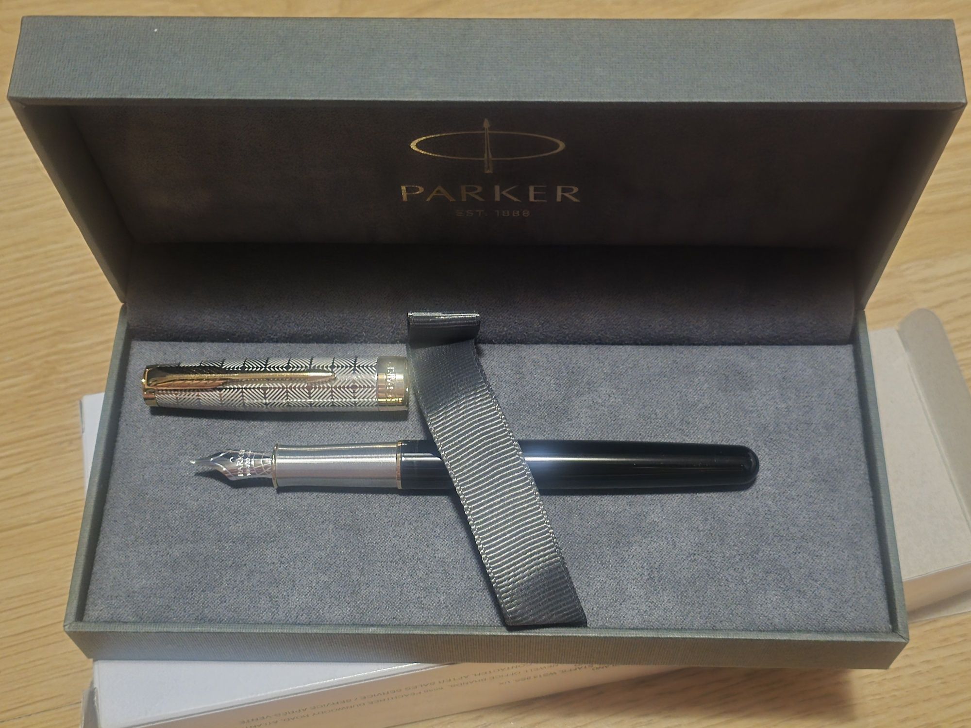 NOWE Pióro Wieczne Parker Sonnet Metal Black GT M ZŁOTA STALÓWKA