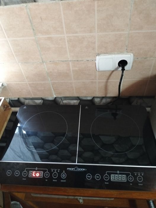 Продам настольную плиту ProfiCook PC-DKI 1067