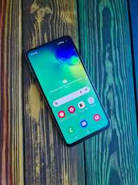 Samsung s10e 6/128gb duos официал