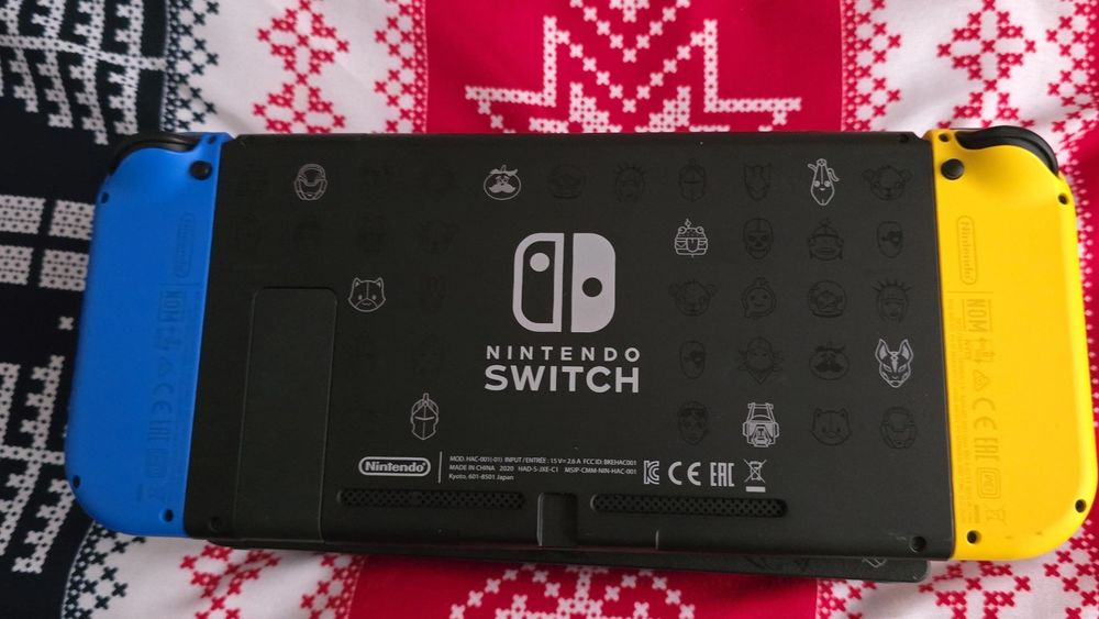 Nintendo Switch versão Fortnite