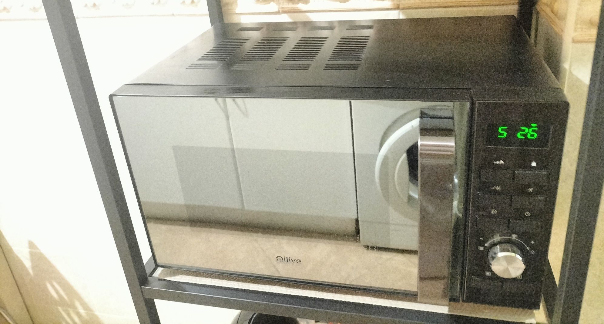 Microondas Qilive como novo