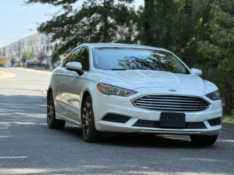 Ford Fusion SE      2017