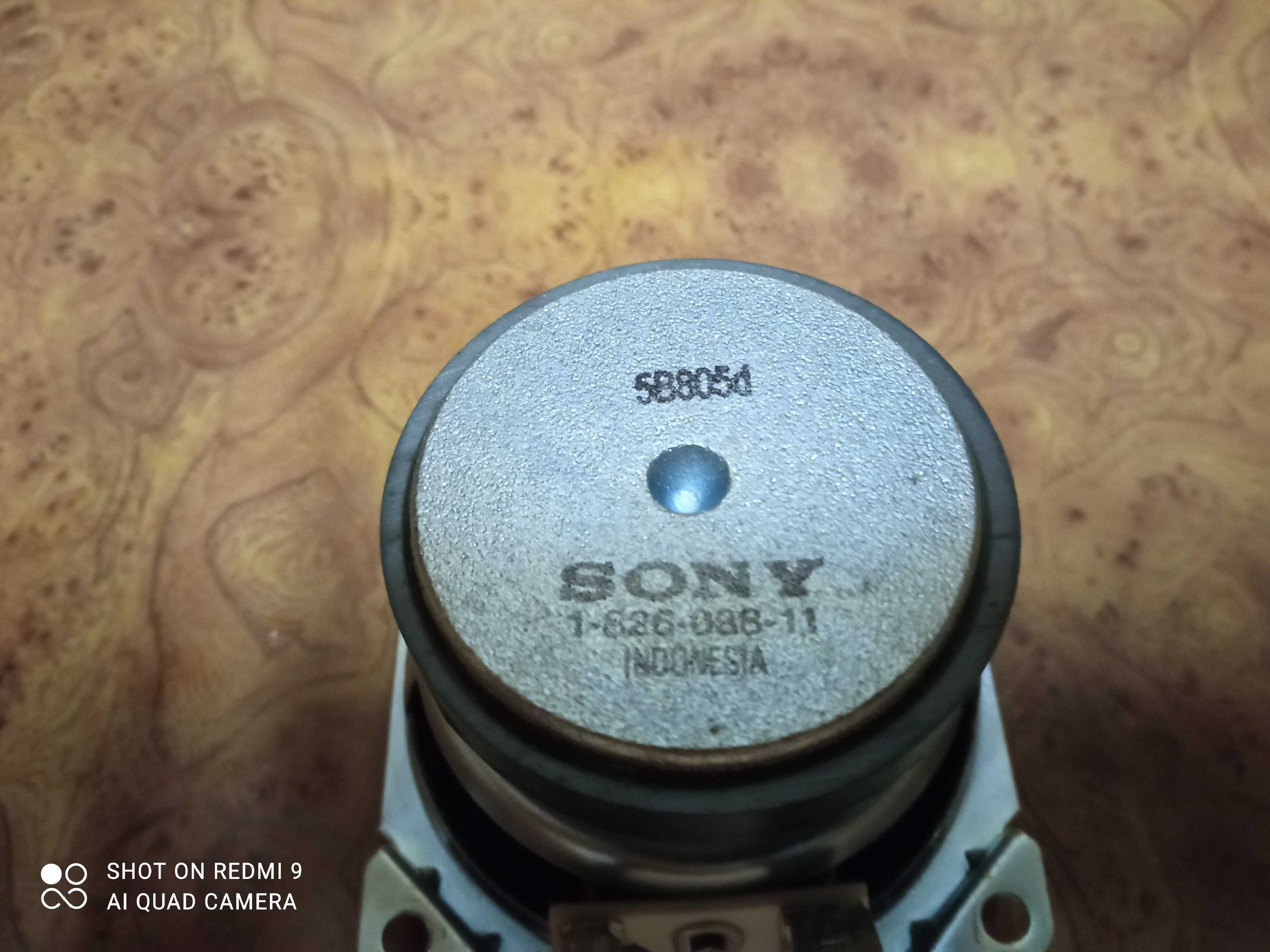 Mały głośnik Sony 6,5cm sprzedam