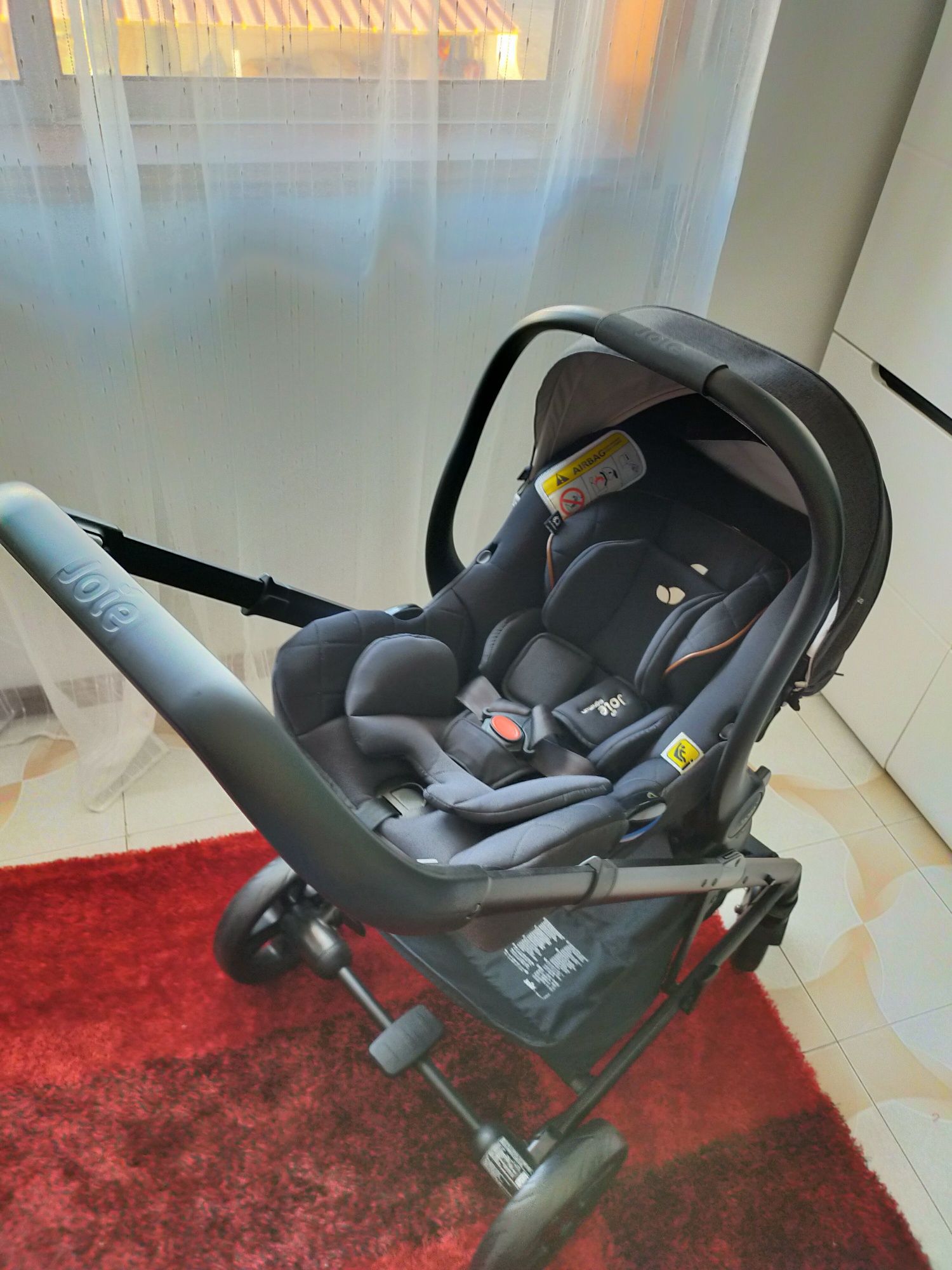 Vendo duo Joie com base isofix