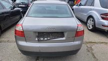 klapa bagażnika Audi A4 B6 ,kod LY7Q