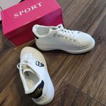 Adidasy białe pięknie