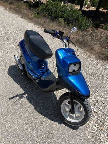 Yamaha BWS scooter