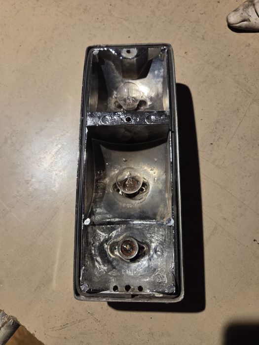 Lampa tylna fiat 125p kombi
