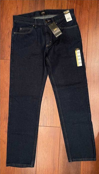 Lee Men`s Legendary Regular Straight Jean W32L32 in Pepper Prewash