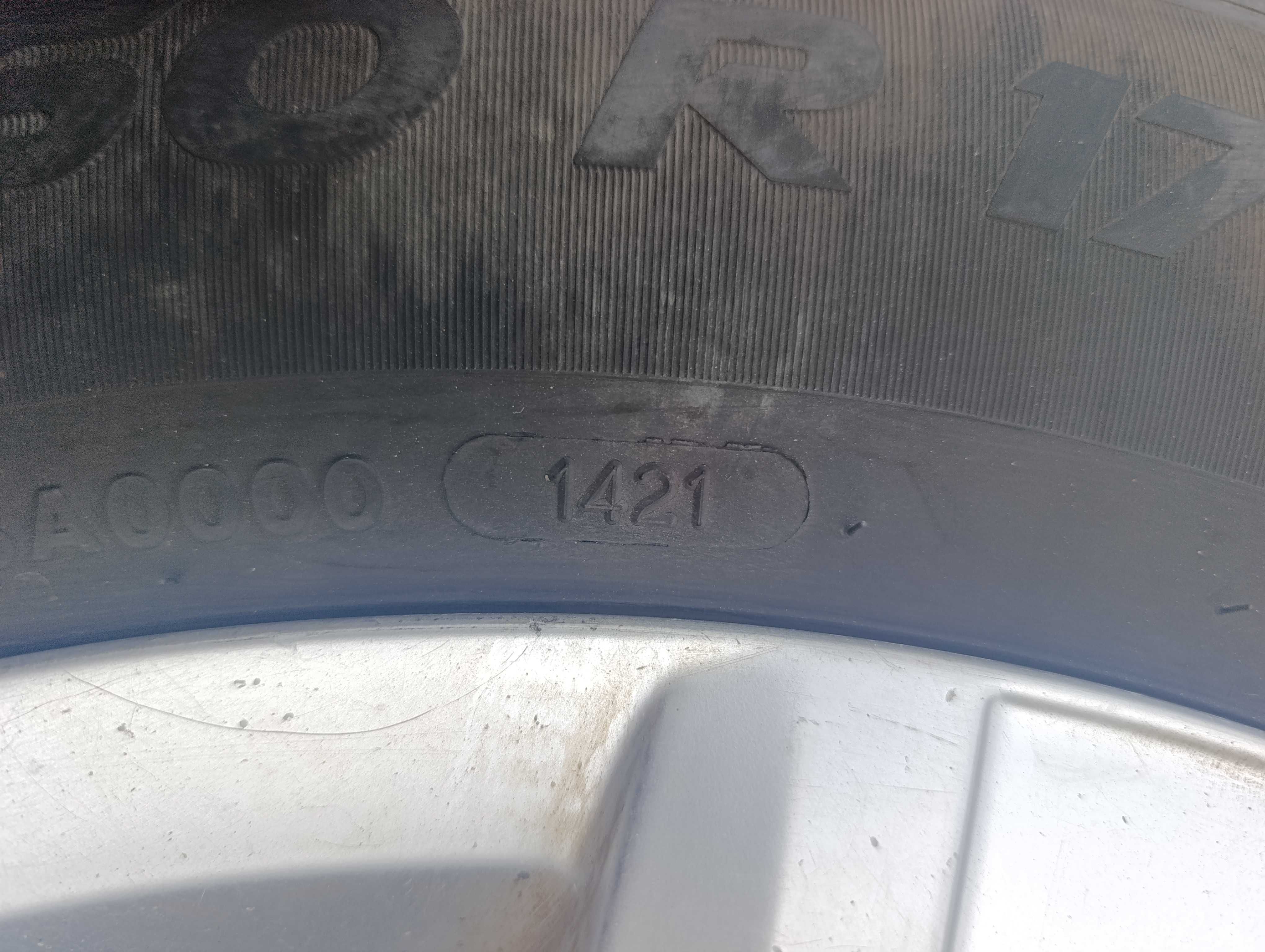Komplet kół VW T5 T6 5x120 215/60/17C 2021r letnie lato