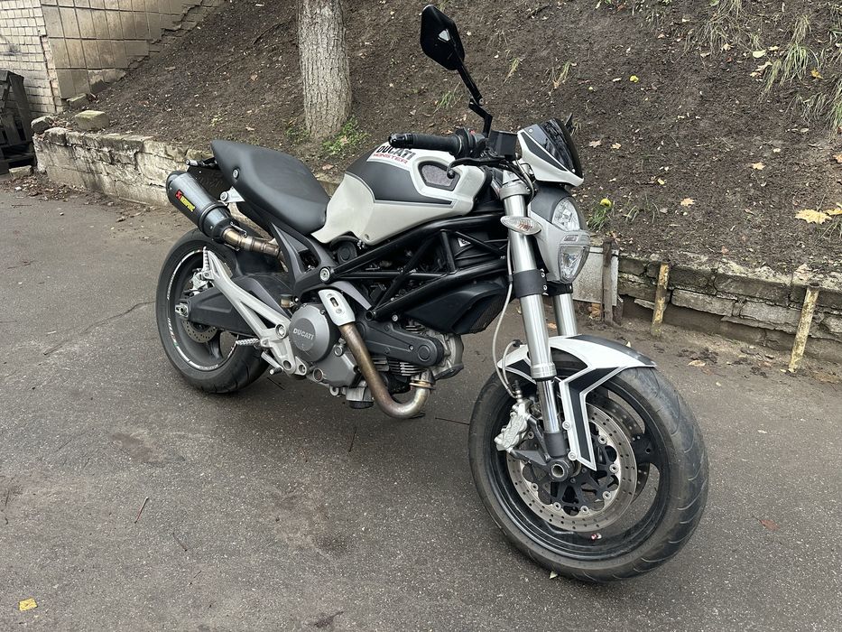 Лови ЗНИЖКУ! Зимове зберігання у подарунок! Ducati Monster 696, 2014