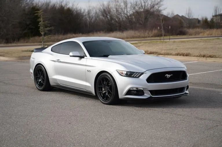 Ford Mustang Ford Mustang GT