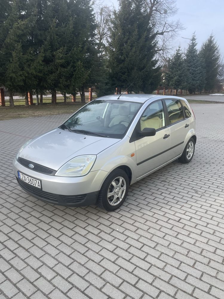 Ford Fiesta Mk5 Polski Salon