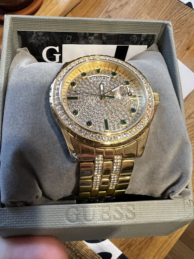 Zegarek Guess Frontier Gold Złoty