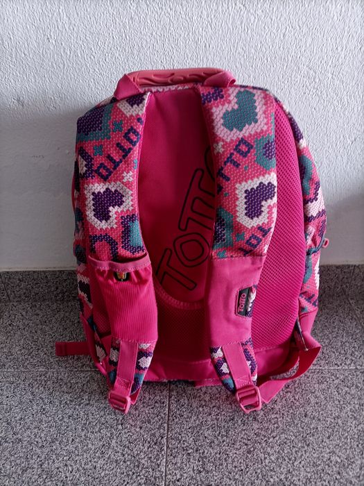 Mochila escolar Totto