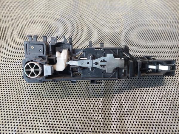 Puxador porta trás esquerdo RENAULT Megane II (BM0/1_, CM0/1_)