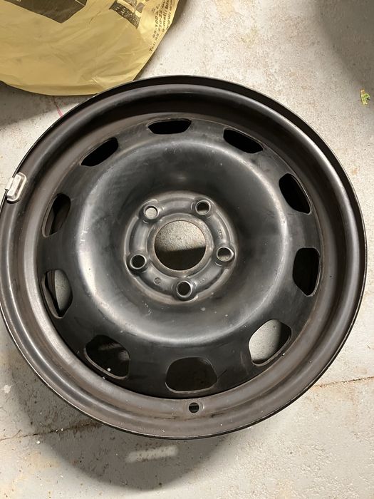 Felgi stalowe 16 cali 5x114,3 Dacia Renault Nissan