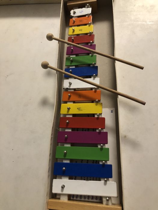 Дитяча іграшка ксилофон