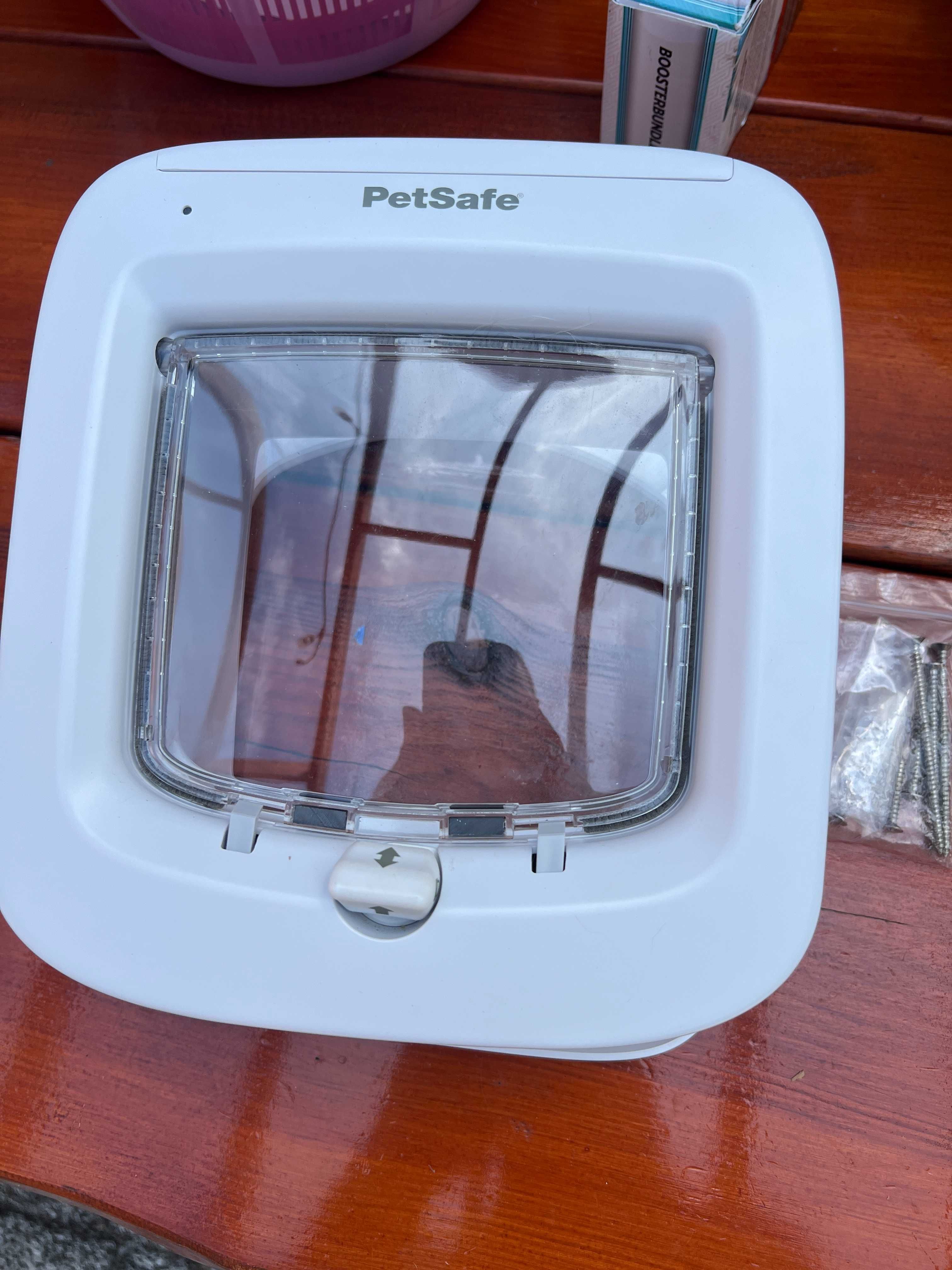 Drzwiczki dla kota PetSafe z czytnikiem mikrochipów