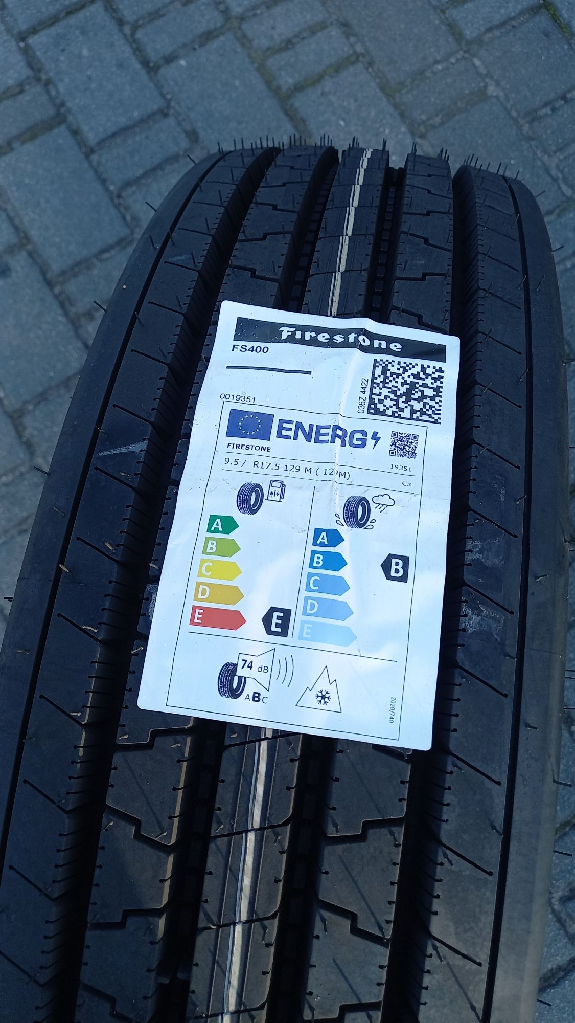 Opony Ciężarowe Firestone FS400 9.5 R17.5 129 M (127M) 2 sztuki 4422