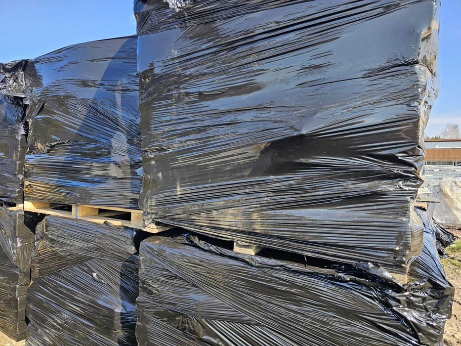 Wełna mineralna izolacja cieplna akustyczna docieplenie poddasza dachu