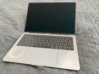 Macbook Pro 13" 2017 - gotowy do pracy