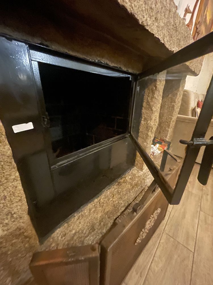 PORTA de VIDRO e FERRO para Lareira 80cm x 70cm