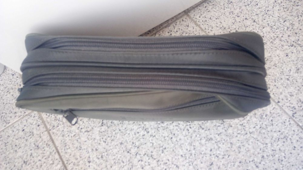 Malas / bolsas / carteiras e mochilas