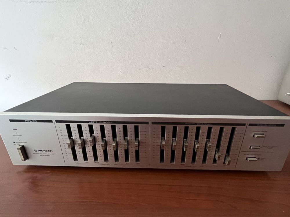 Equalizer Pioneer SG-540