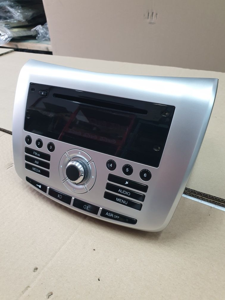 Radio CD Lancia Delta 3 2011 rok ROZKODOWANE