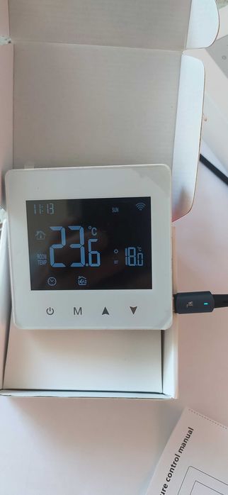 термостат Wifi  AVATTO Tuya на акумуляторі