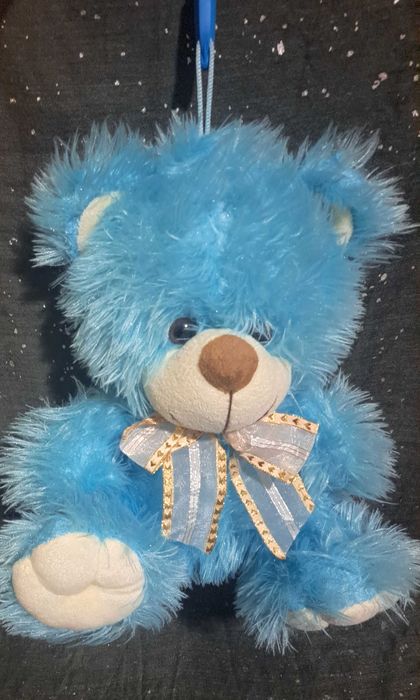 Miękka pluszowa zabawka maskotka MIŚ pluszowy z kokardką 29 cm