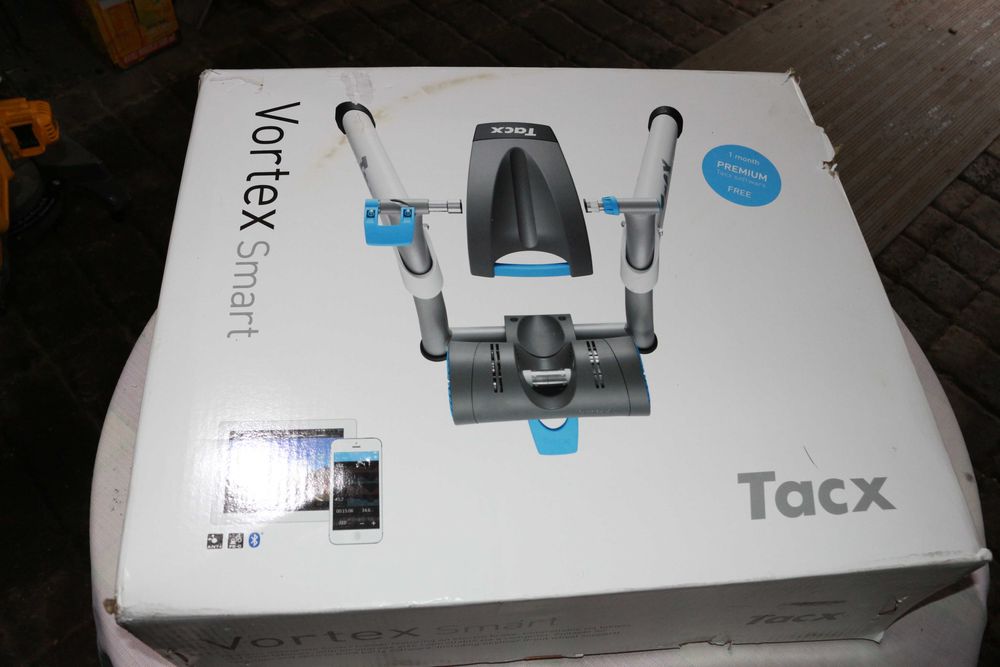 Trenażer TACX Vortex Smart T2180