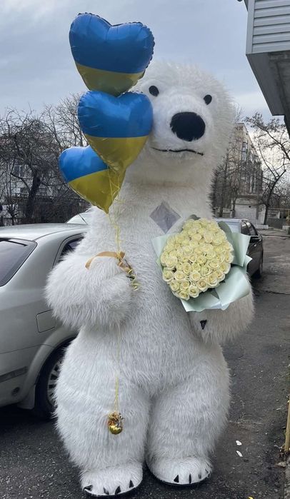 Привітання ,білий ведмідь,панда,пес Патрон,зайчик,кролик,стриптизер