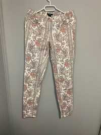 wzorzyste spodnie skinny H&M vintage hipis