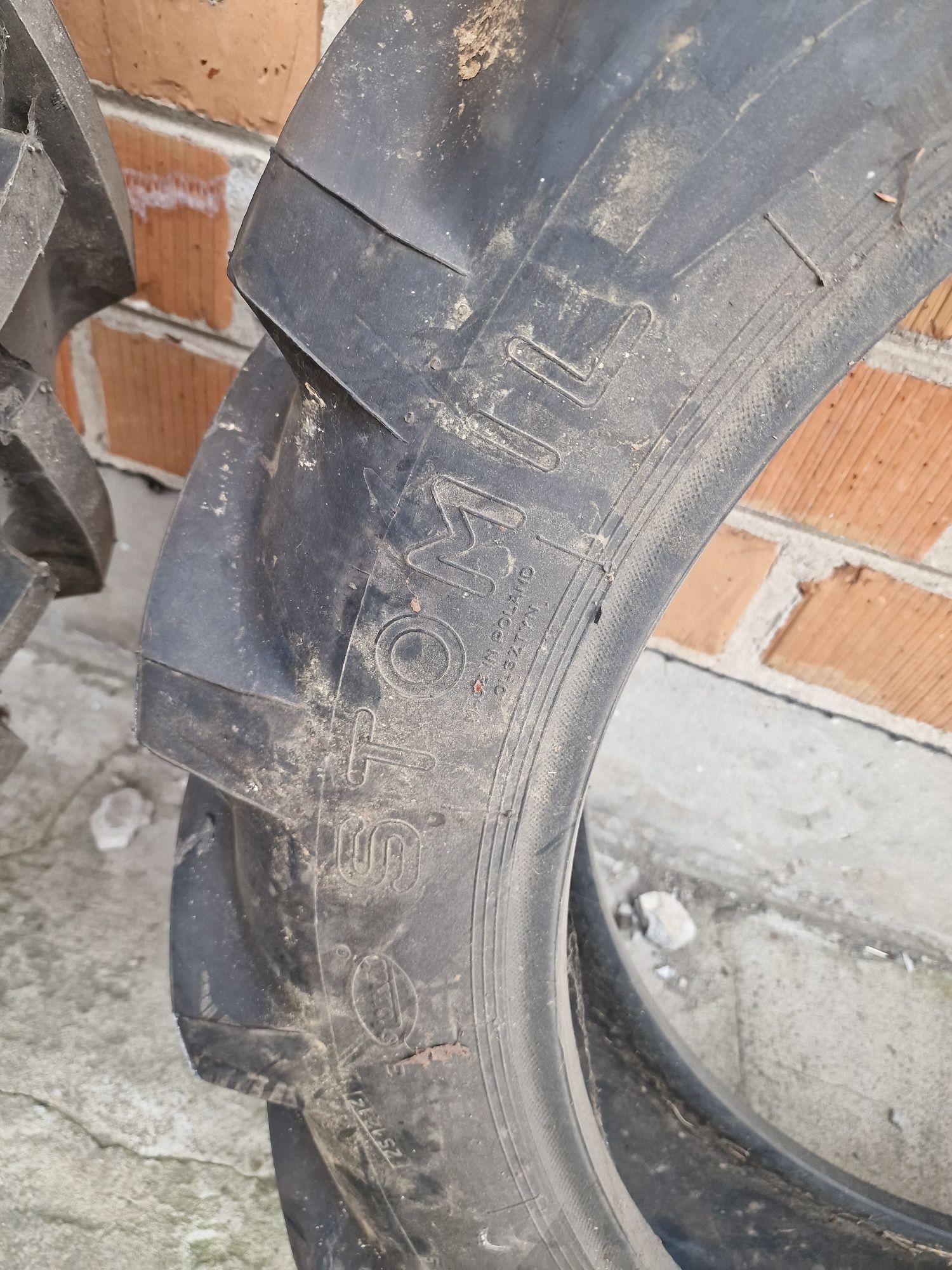 Opony Stomil 9.5-32 nowe