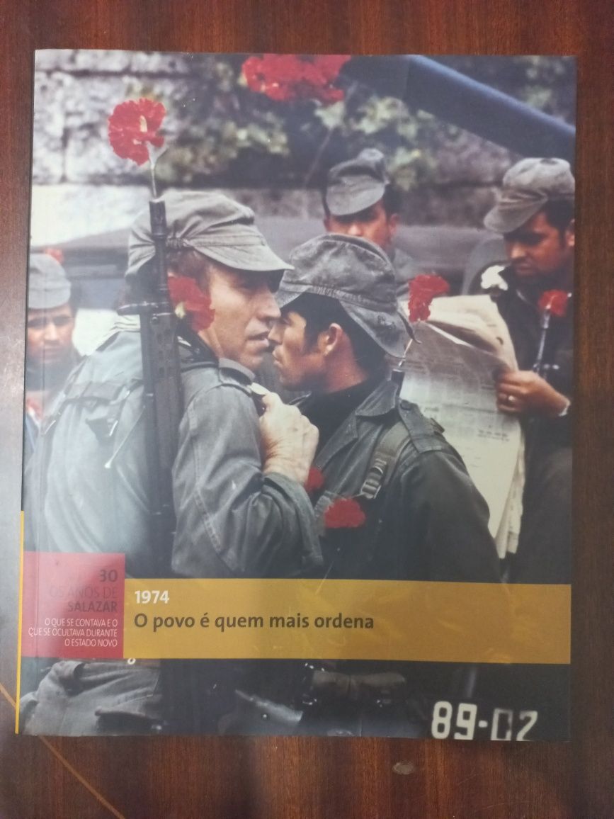 Livro 25 de Abril 1974