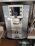 Ekspres do kawy DeLonghi Perfecta