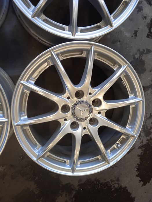 Oryginalne felgi aluminiowe 16 cali do Mercedesa C Klasy, 5x112